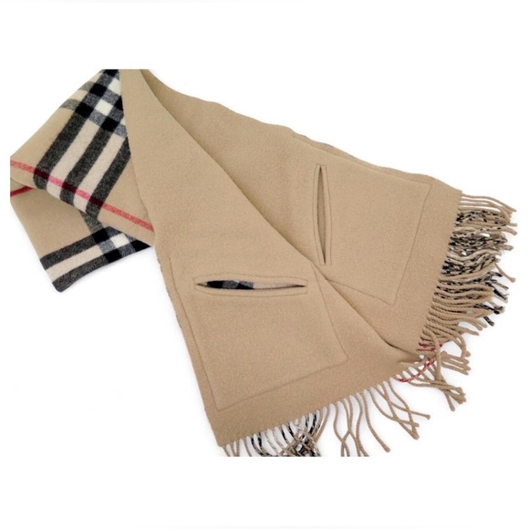 Rare Burberry Reversible Check Scarf with Pockets - Picture 8 of 17